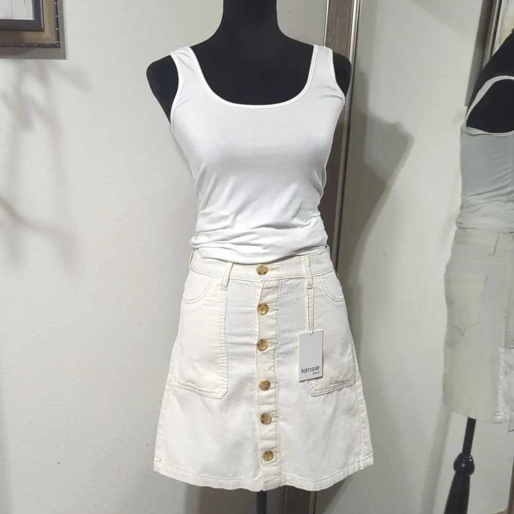 Kenzie Pocketed Corduroy Mini Skirt